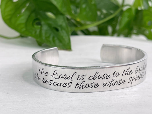 The Lord is Close to the Brokenhearted | Psalm 34:18 | Scripture Bracelet | Widow Gift | Christian Encouragement Gift | Bereavement Gift